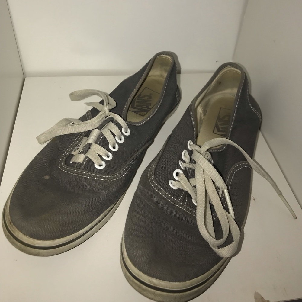 🌻Grey vans